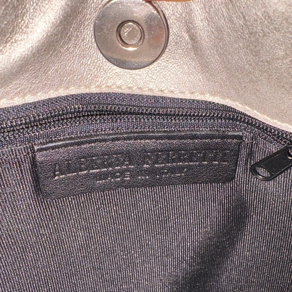 Alberta Ferretti Gold Backpack with Elegant Design - Picture 7 of 8